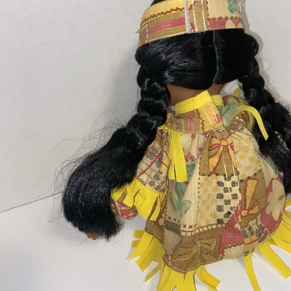 GI-GO Toys Vinyl Cloth Native American Indian Doll. 12